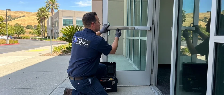 Commercial locksmith service in La Mesa