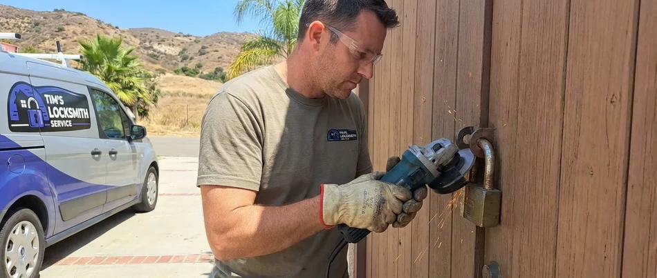 Lock cutting and removal service in Otay Mesa
