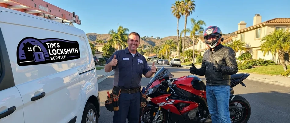 Motorcycle locksmith service in National City