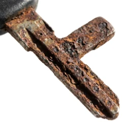 Do Not Use a Corroded Key
