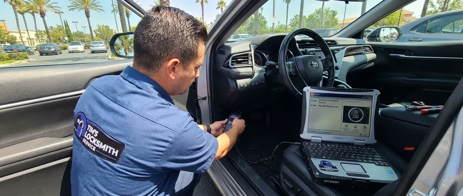 Ignition switch electrical replacement in Thousand Oaks