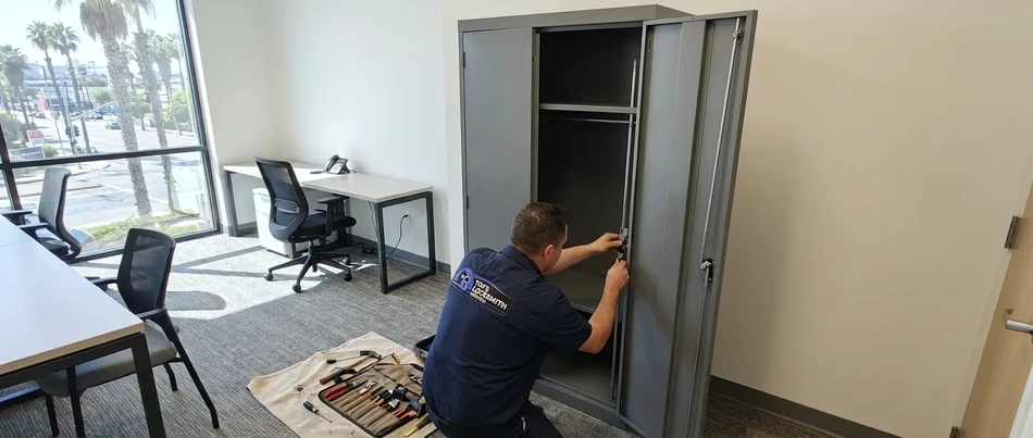 Keyed-alike office furniture in Ventura County