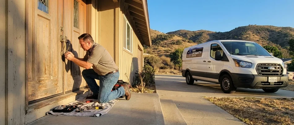 Knob lock installation in Oxnard