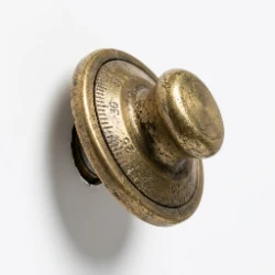 Signs mechanical dial lock is failing